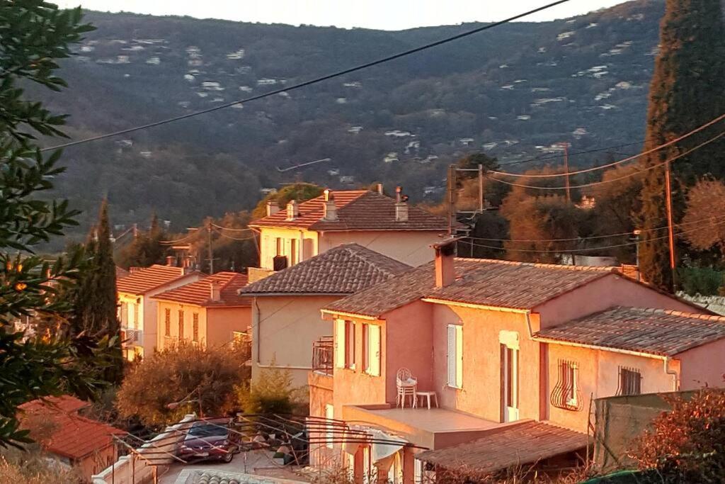 De 1 A 6 Avec Terrasse Solarium, Vue Panoramique Et Parking Gratuit Lägenhet Grasse Exteriör bild