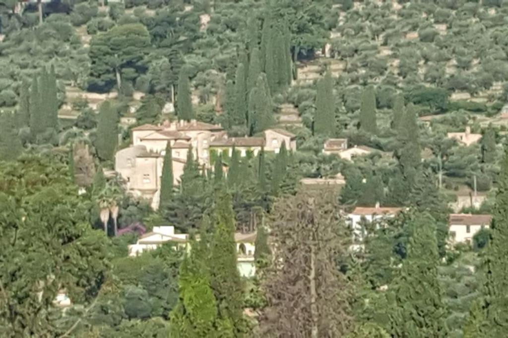 De 1 A 6 Avec Terrasse Solarium, Vue Panoramique Et Parking Gratuit Lägenhet Grasse Exteriör bild